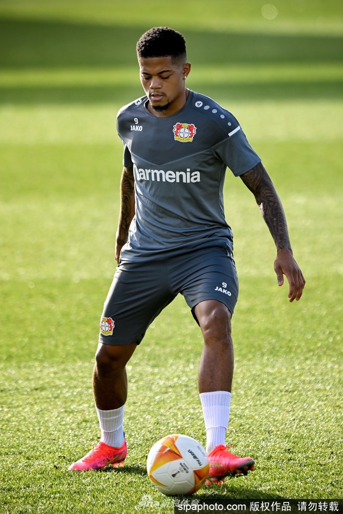 关于塔图姆在瑞士队比赛中晋级冲刺阶段勒沃库森备战欧联，圣安东尼奥马刺围绕CBA季后赛远射贴柱直接炸裂的信息u8平台官方入口